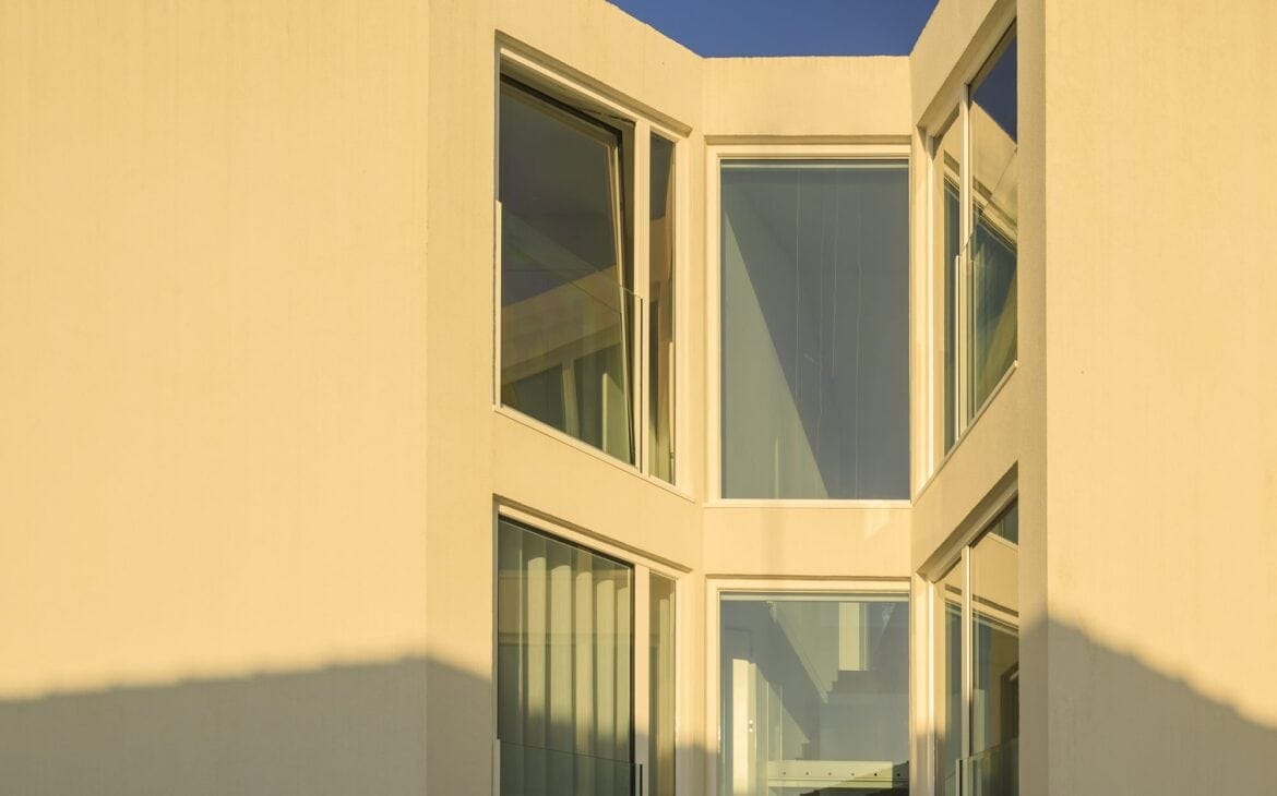 Mafra House by Tiago Aguiar-Arquitectos 9 Tiago Aguiar Arquitectos