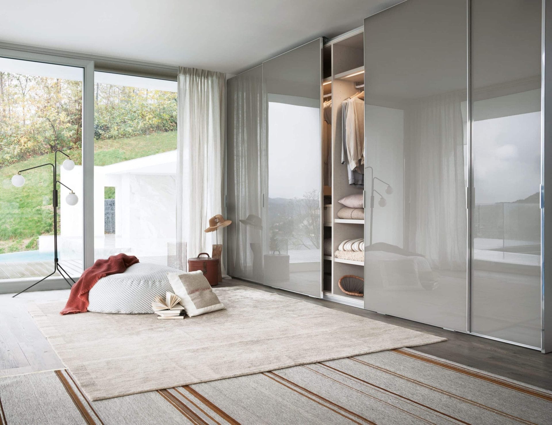 lacquered glass wardrobe