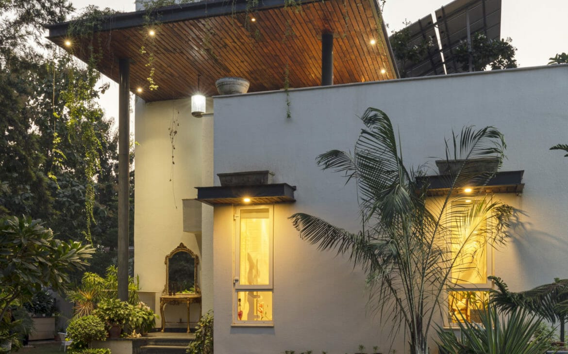 A House that is Surrounded by a Green Footprint 7 Rakhee Shobhit Design Associates