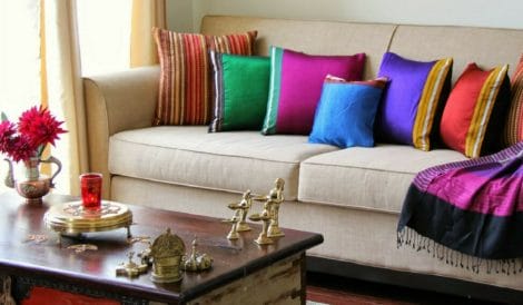 DECORATION IDEAS FOR A BRIGHT & BEAUTUFUL HOME