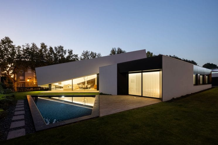 TILT House: A house with 3-Axis Rotational Movement 1 Tilt House