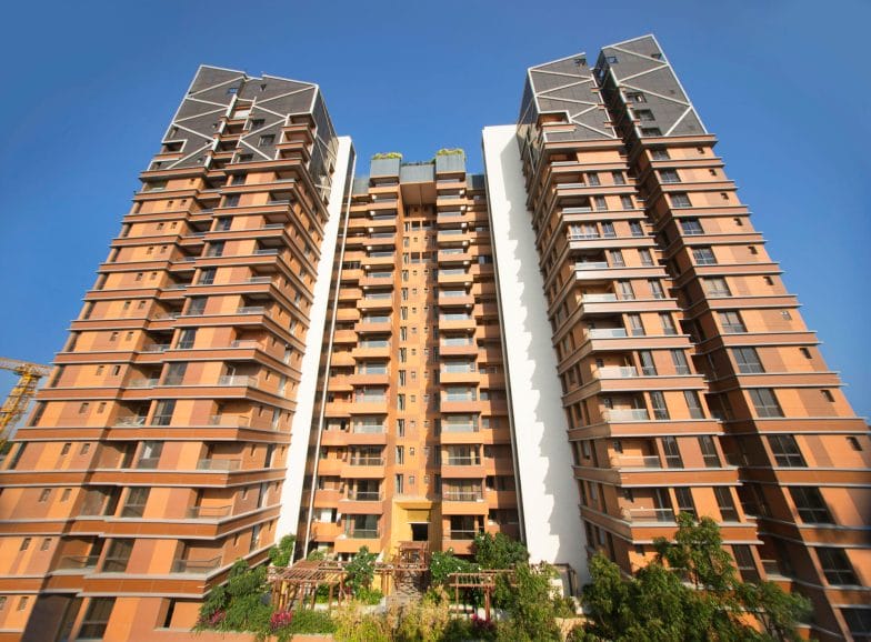 A Luxurious real estate Landmark Vertica emanating and comfort 2 Landmark Vertica