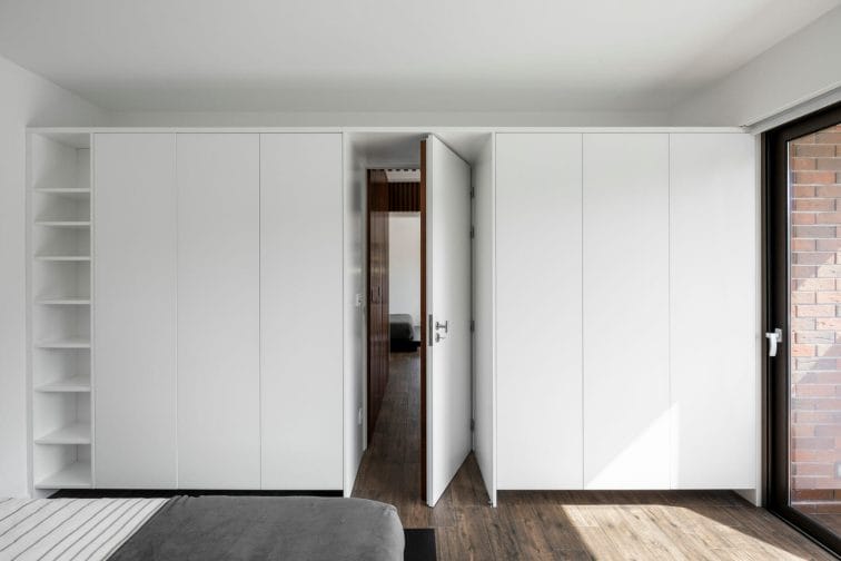 BOX: A rude and Rigid residential space by Tiago Sousa 7 Box by Tiago Sousa
