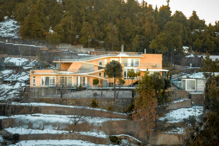 In the Mountains: Blurring the lines between Nature and Built-form 14 In The Mountains