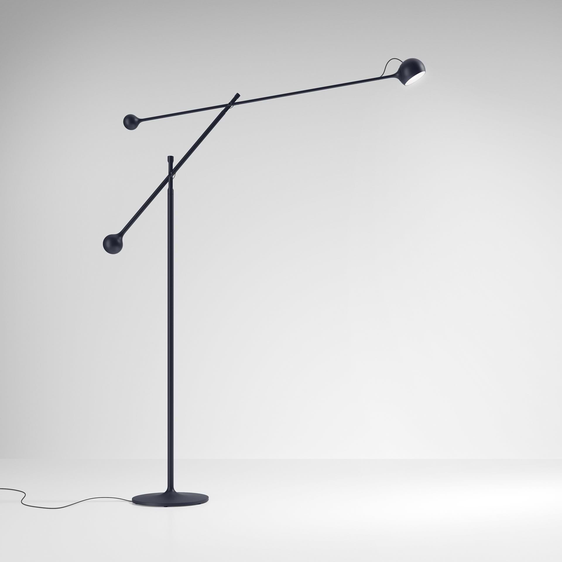 Foster+Partners- Designed High-Powered LED Lamp Launched at Milano Design Week