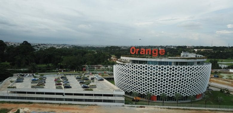 The New Headquarters Of Orange Côte D'ivoire Are Weaved With The Urban Fabric By Koffi & Diabete Architects 2 the new headquarters of Orange Côte D'Ivoire