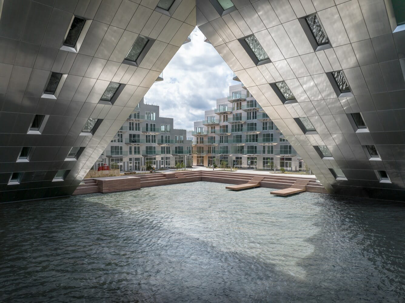 Sluishuis by Bjarke Ingels and Barcode architects blooms as an innovative housing concept