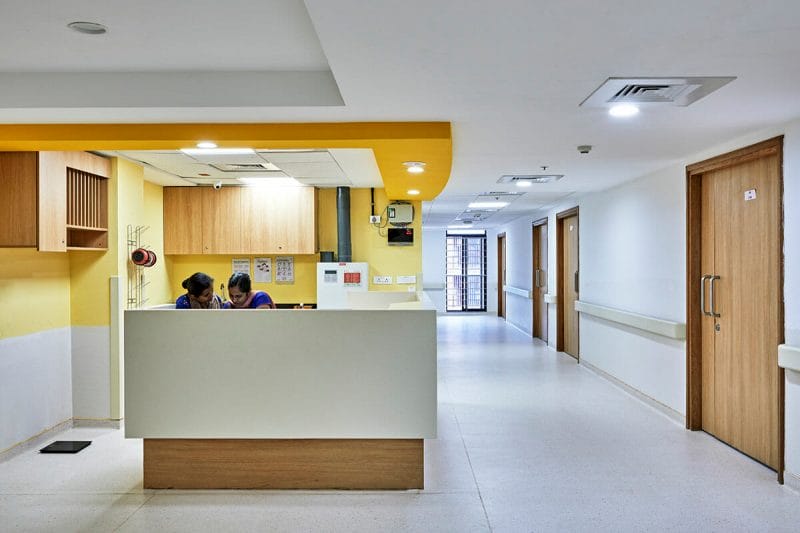 Symbiosis International University’s new medical wing is a strong form of intriguing design