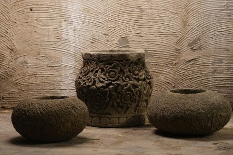 Creatively Crafted Planters for Your Outdoor Décor By Stone Art