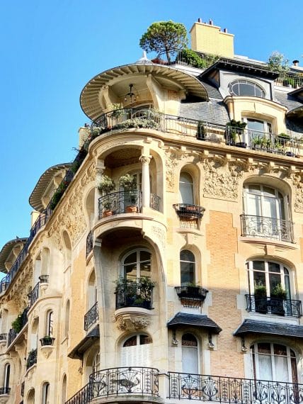 A Deep Dive into the History of Architecture | 12 Major Architectural Styles 13 History of Architecture