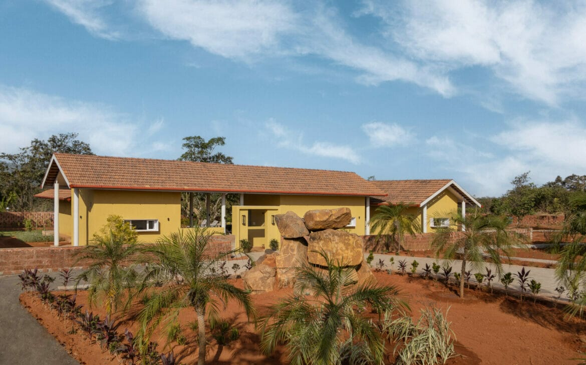 Sienna House: A Raw and Earthy Retreat in Khopoli, Maharashtra, Setting the Standard for Serenity Villas and Farms