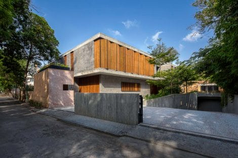 A 2100 sqm Villa in the Heart of Ahmedabad designed by Ar. Hartmut Wurster