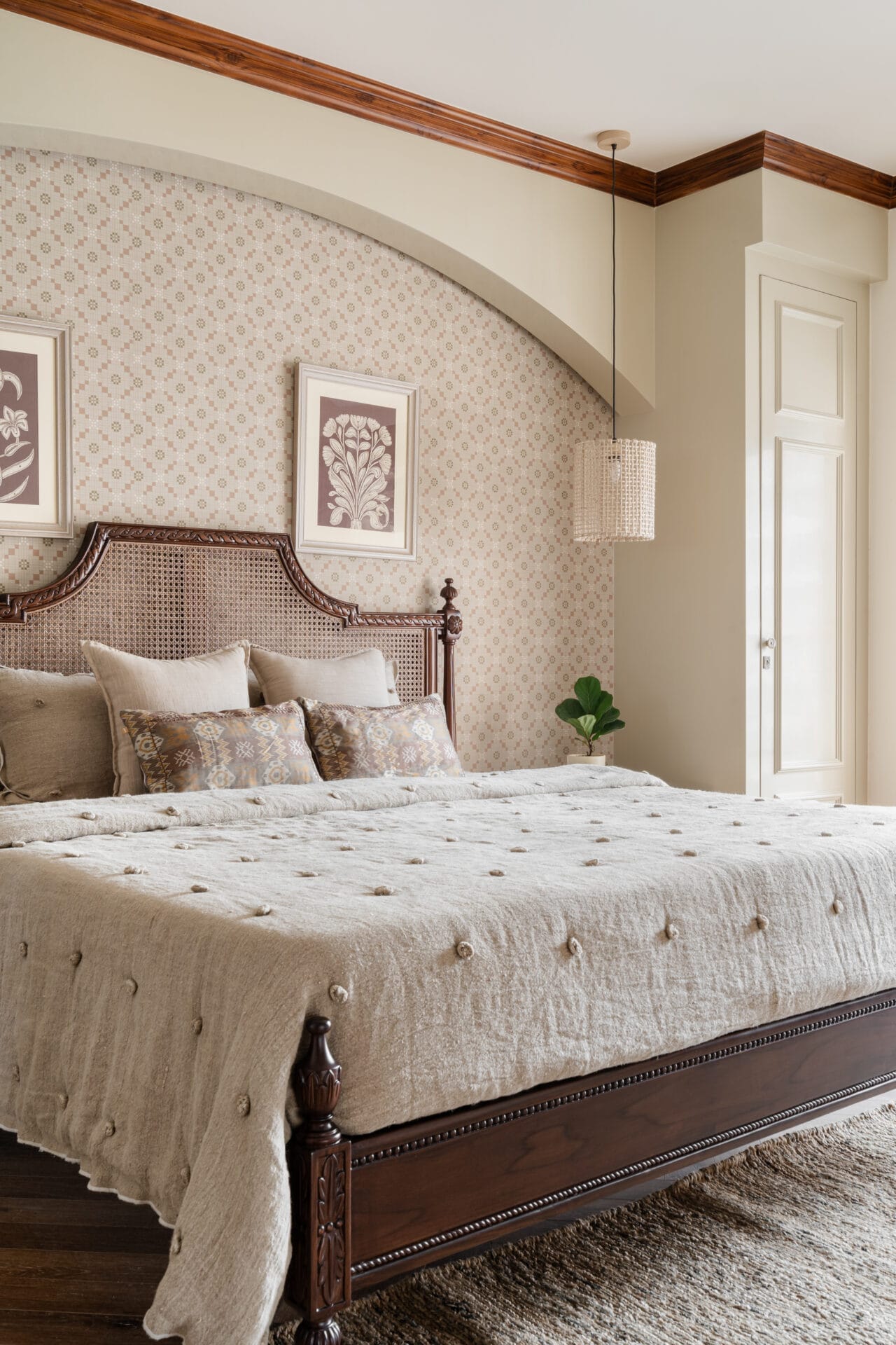comfort & cozy bedroom