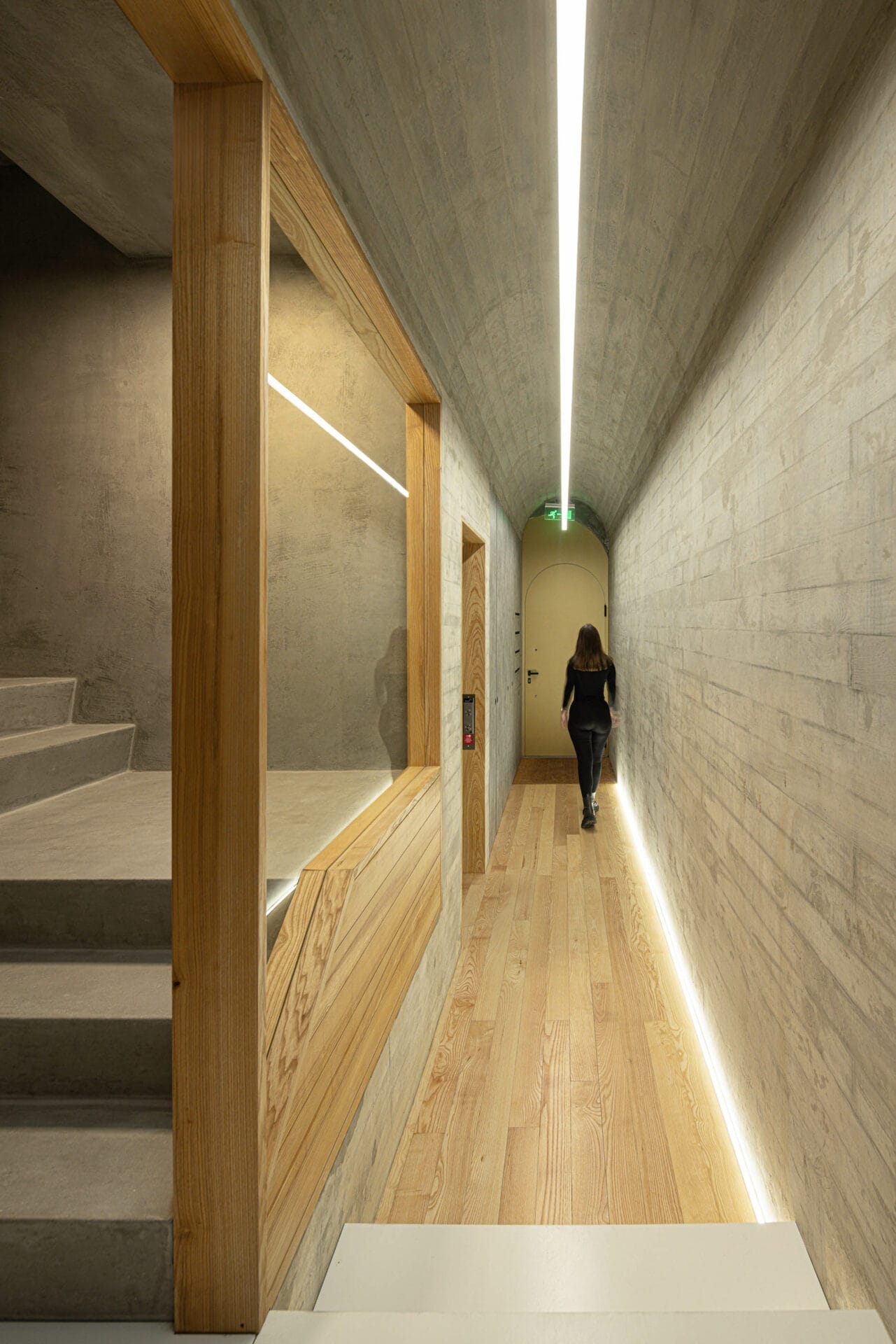 Boavista 339: Elegance and Efficiency in Porto's Urban Landscape 7 Boavista 339