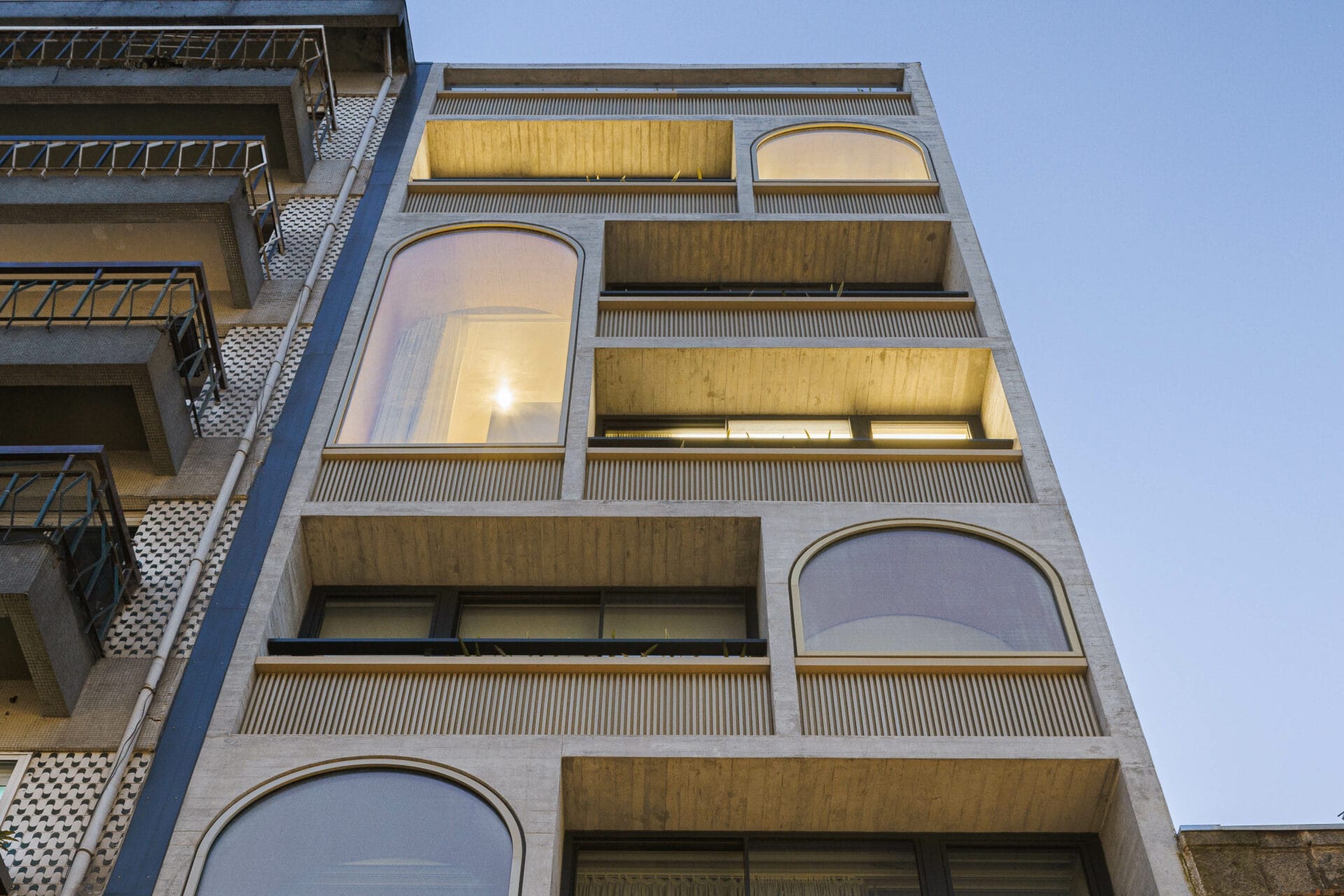 Boavista 339: Elegance and Efficiency in Porto's Urban Landscape 16 Boavista 339