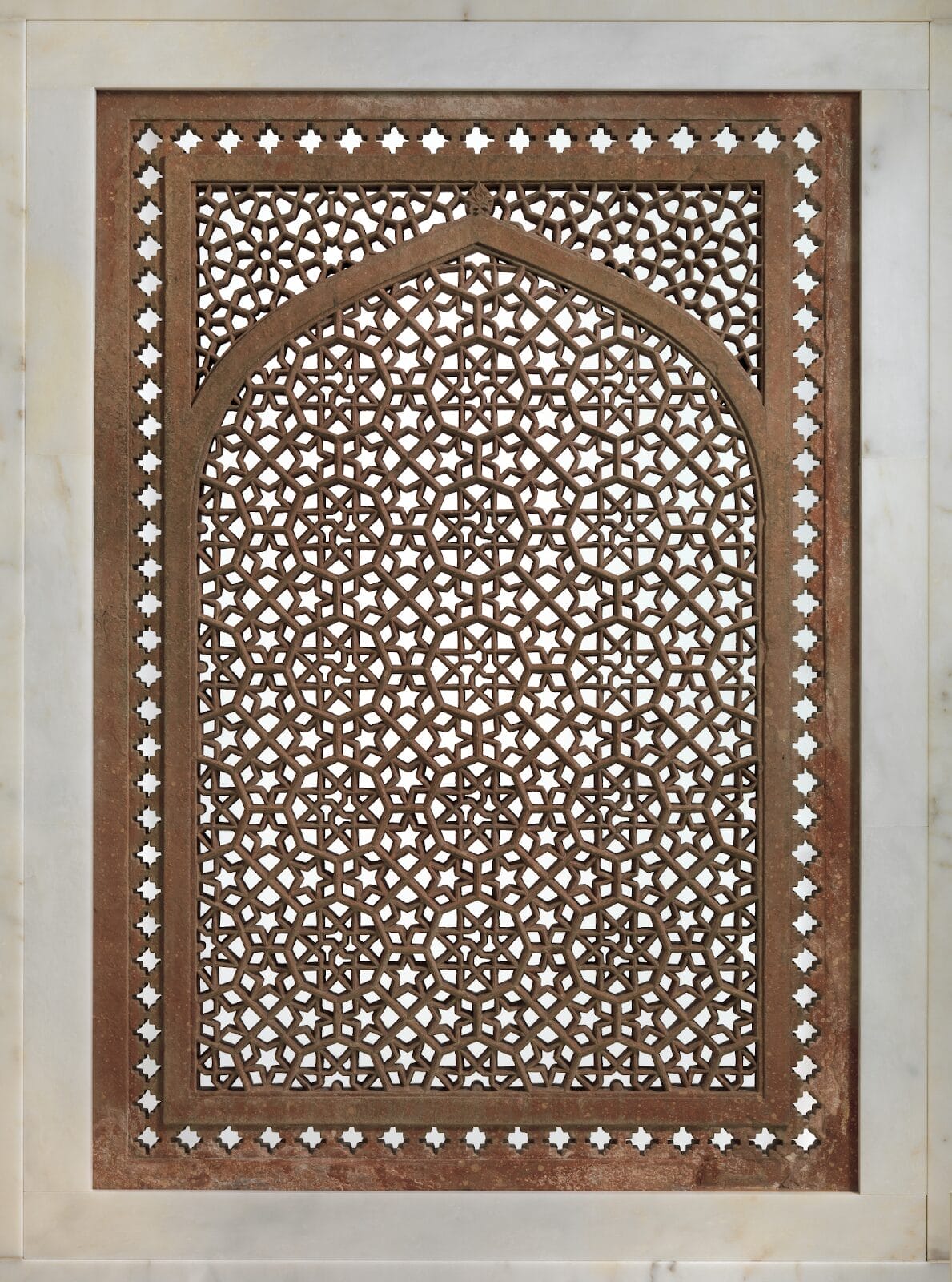 Jaalis: From the Gujarat Sultanate to Mughal Era and Modern Relevance 5 Jaalis