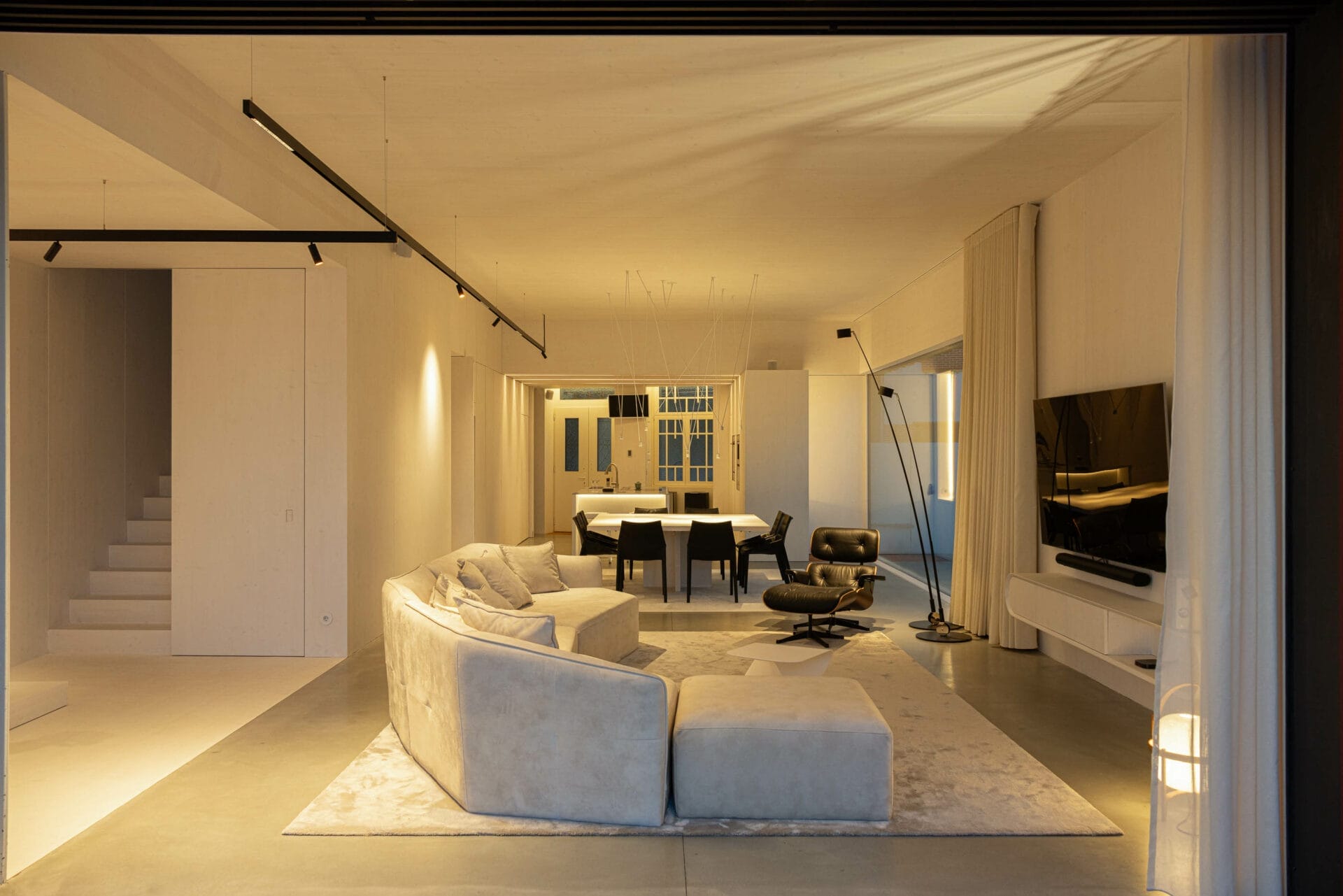 Carving Memories into Stone: The Park House by Paulo Martins 15 The Park House by Paulo Martins118