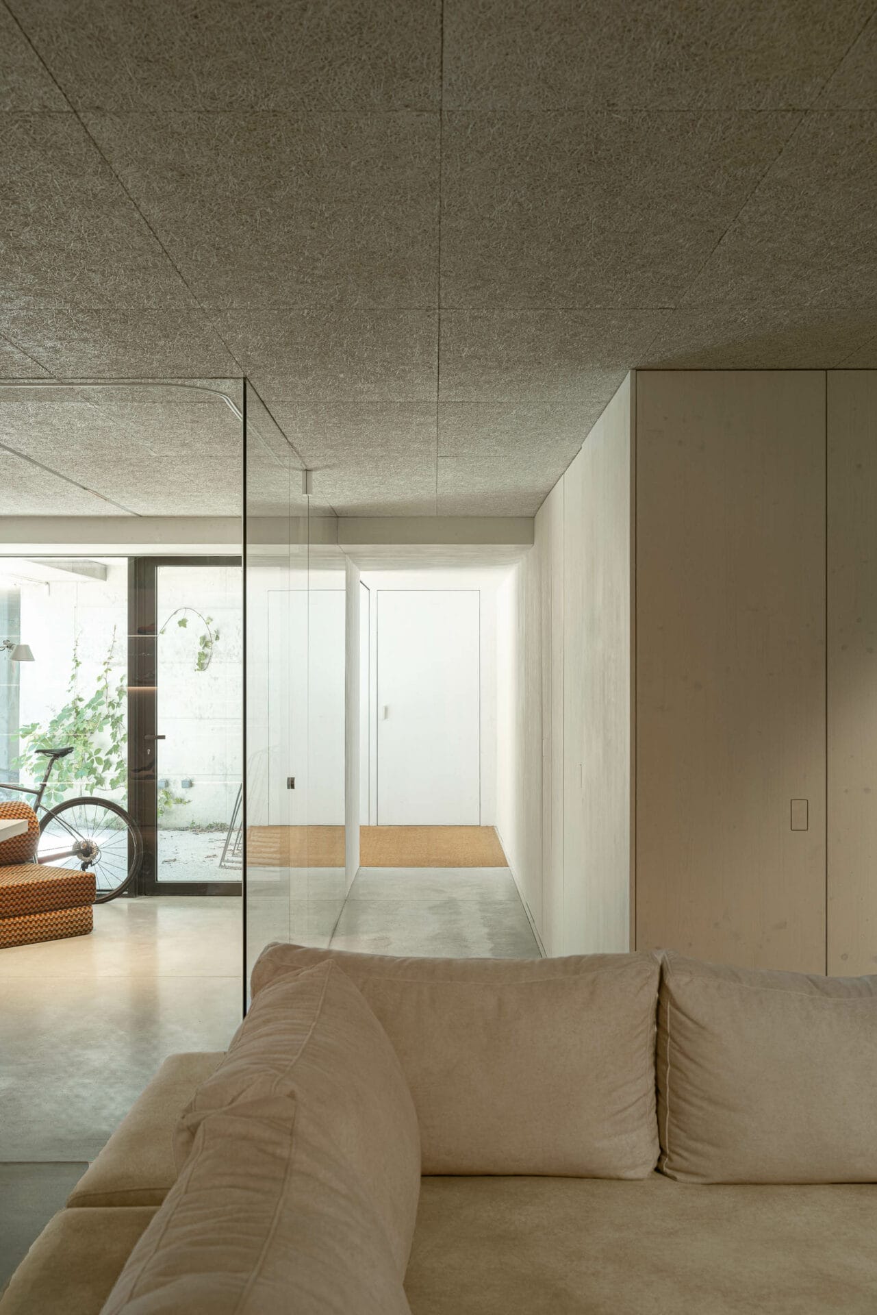 Carving Memories into Stone: The Park House by Paulo Martins 9 The Park House by Paulo Martins