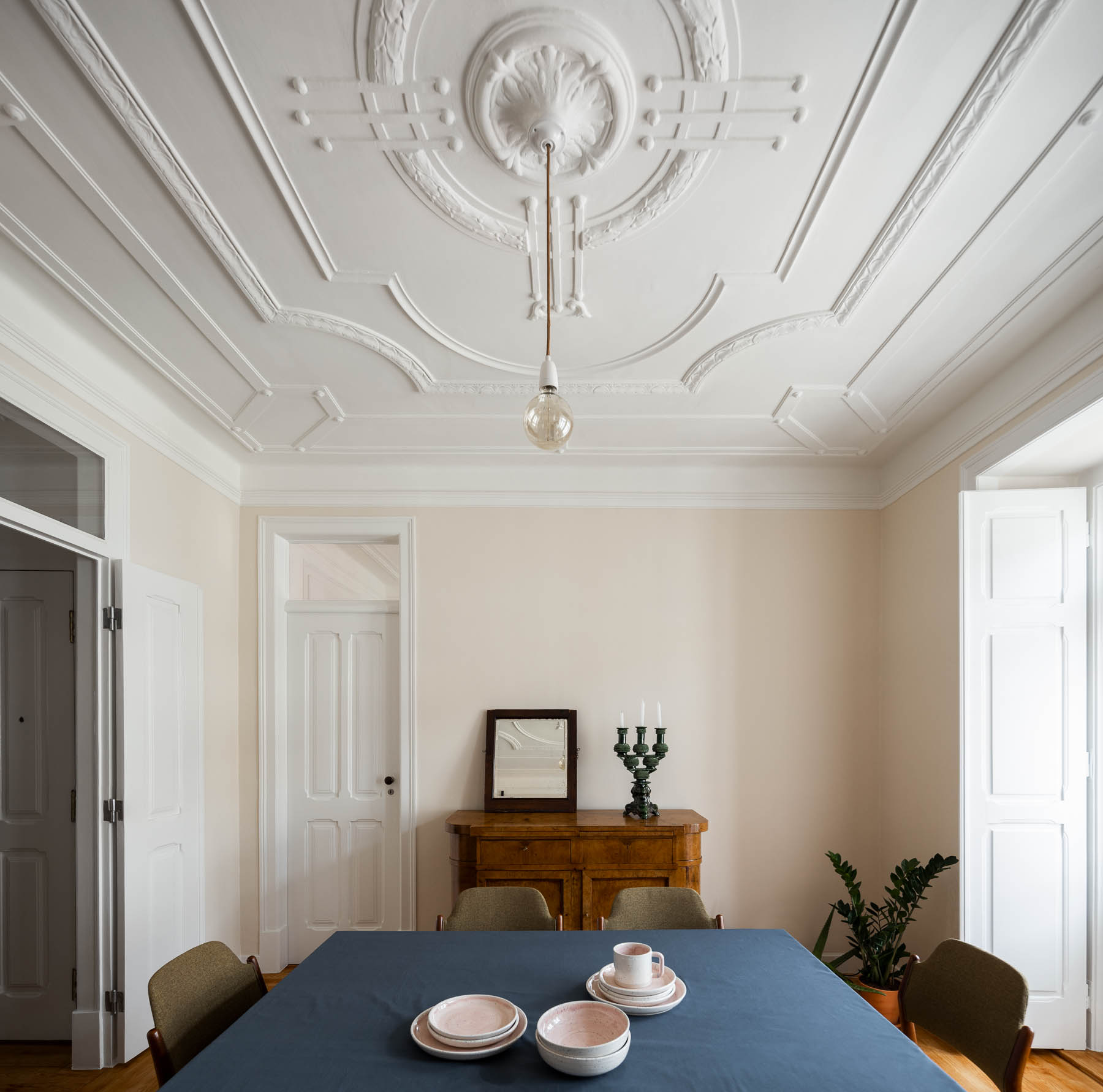 Penha Apartment Embracing Contemporary Elegance in Lisbon, Portugal 8 Lisbon, Portugal