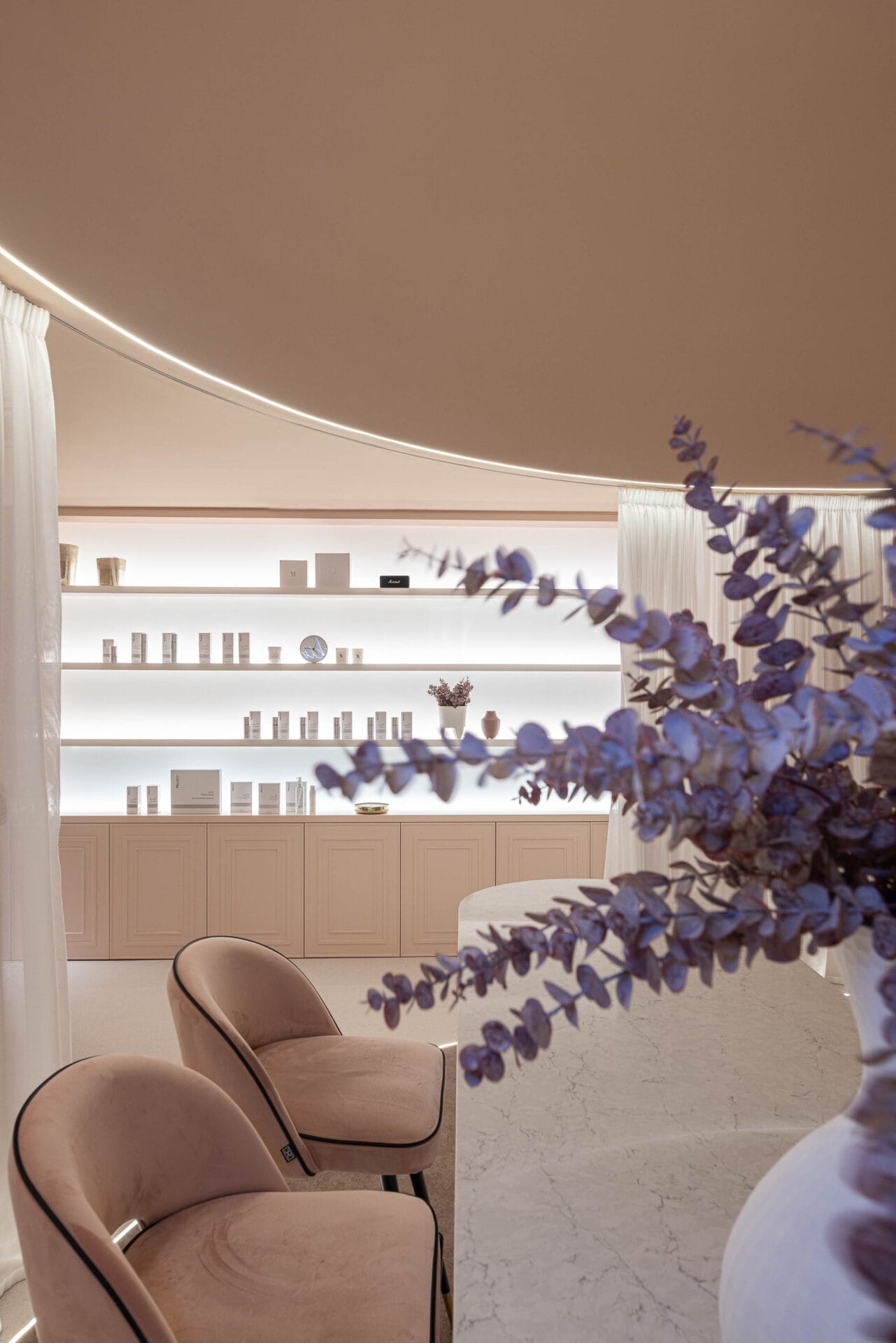 Aesthetic Innovation in Healthcare: A Look Inside the Saldanha Beauty Clinic Designed by Paulo Merlini Architects 5 Saldanha