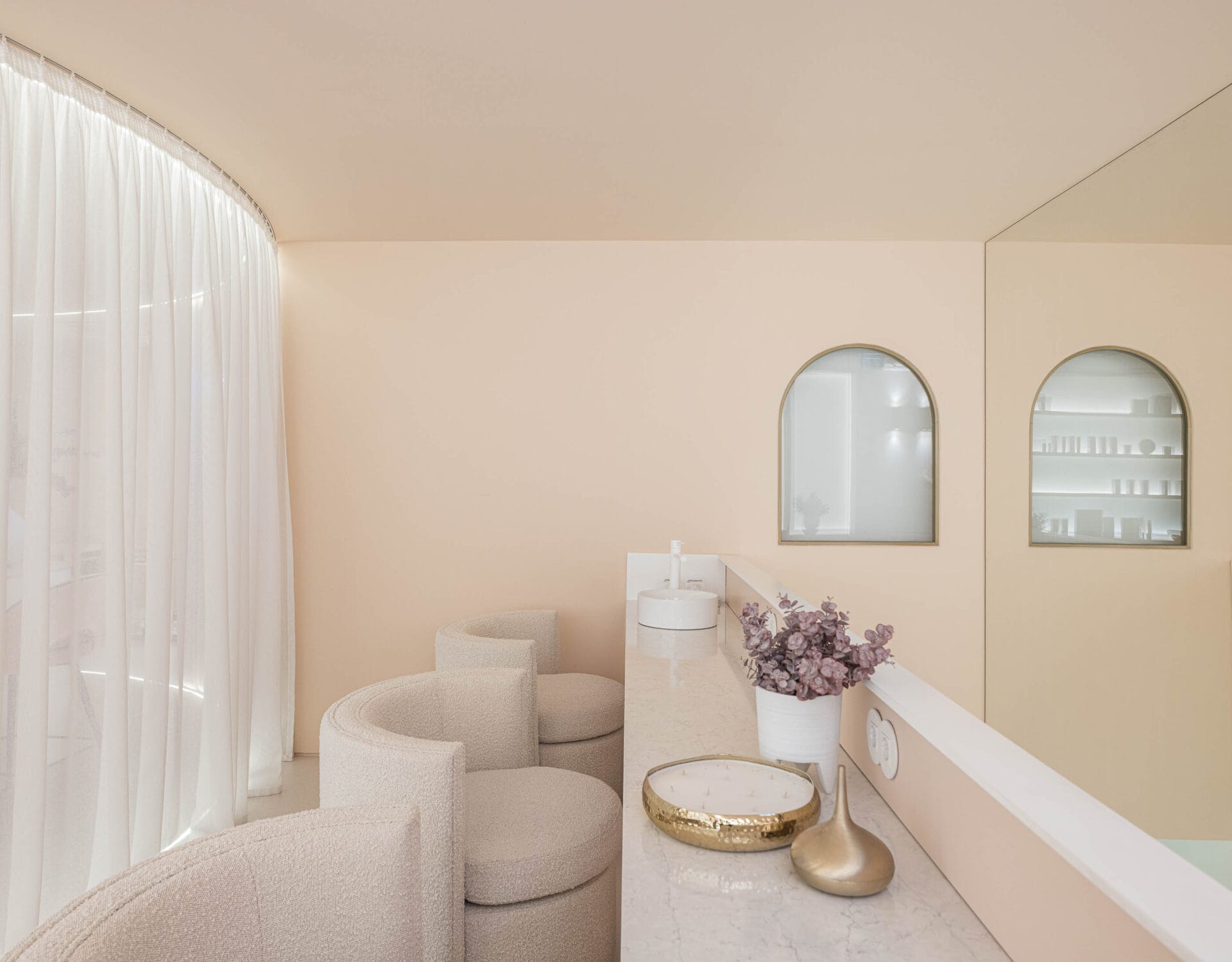 Aesthetic Innovation in Healthcare: A Look Inside the Saldanha Beauty Clinic Designed by Paulo Merlini Architects 11 Saldanha