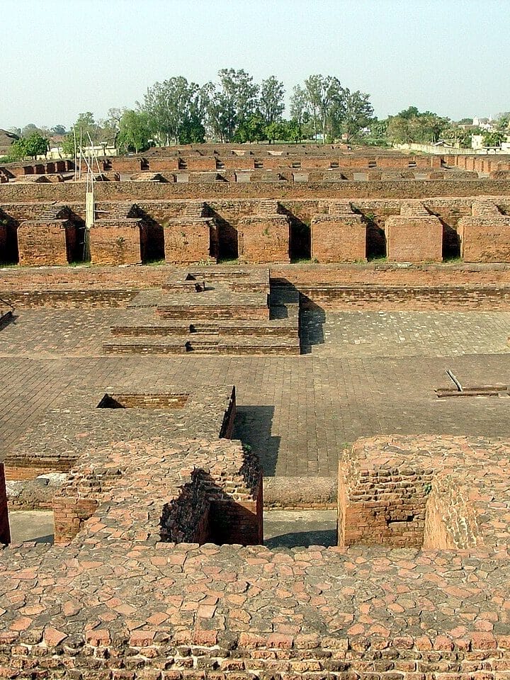 5 Ancient Indian Universities Destroyed by Invasions 8 Ancient Indian Universities