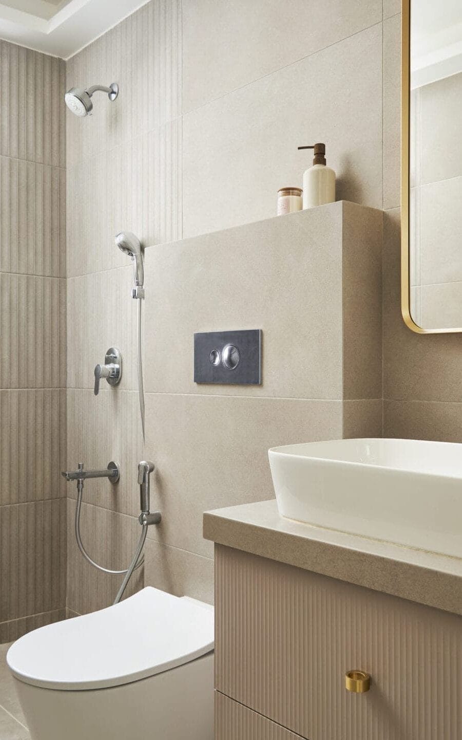 The Springfield House, Mumbai: An Exquisite Blend of Elegance and Tranquility by Studio Rohini Bagla 15 Springfield House, Mumbai