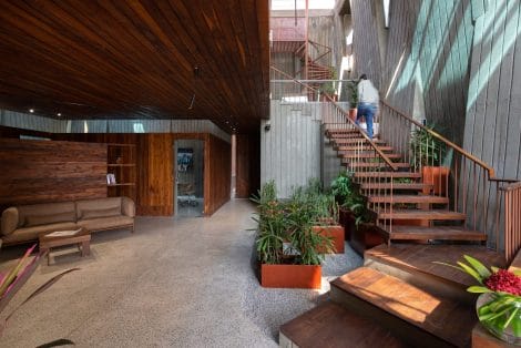 Office Spaces © Bhavesh Raghavani, Yellow-Frames Photography