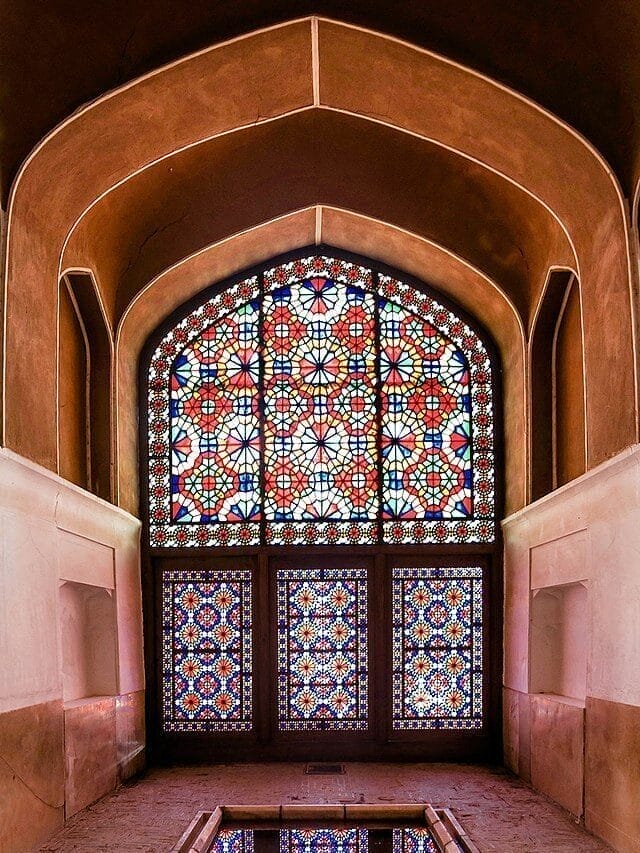 Islamic Geometric Patterns: Exploring the Harmony Between Art and Divinity 7 Islamic Geometric Patterns