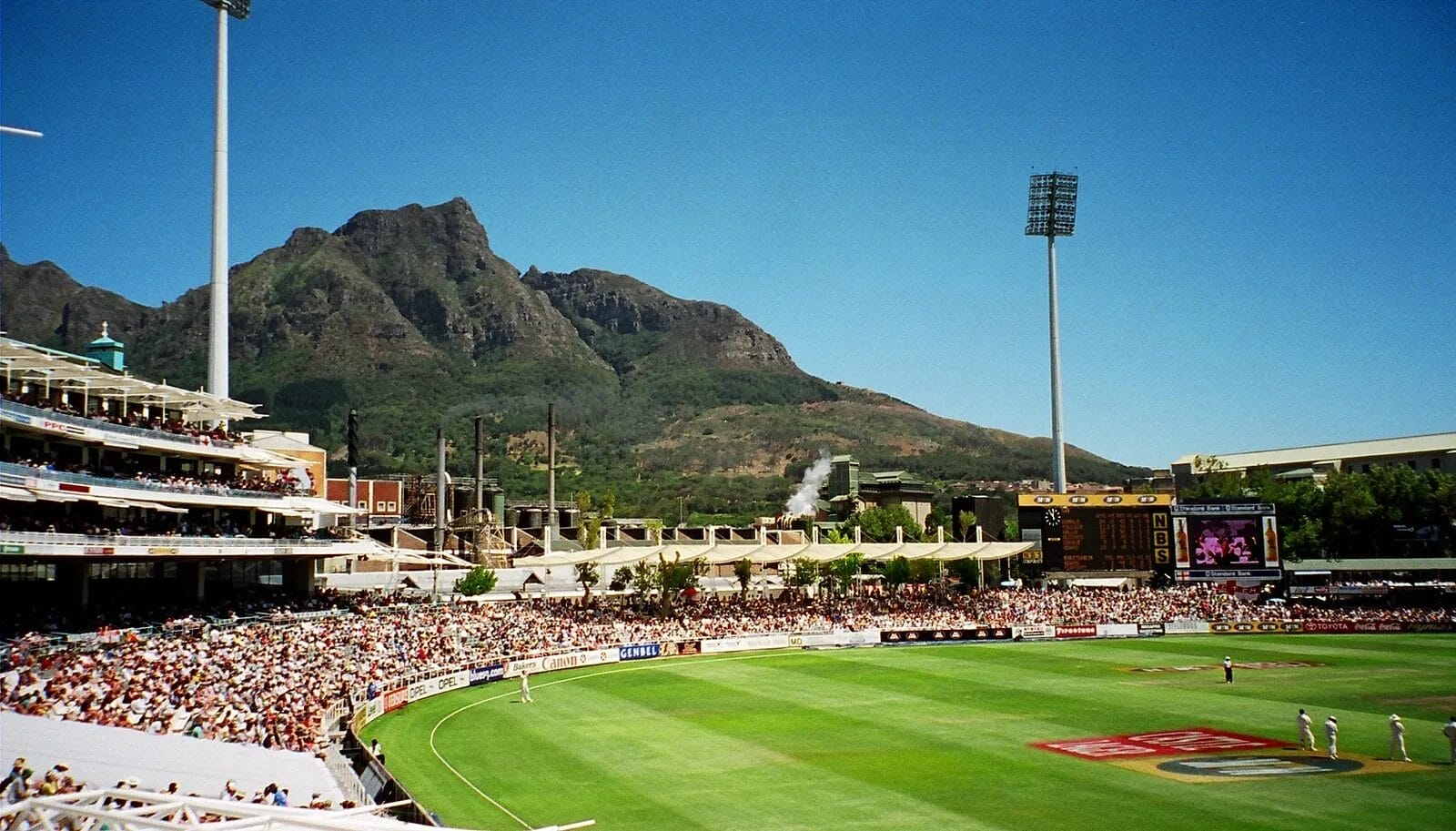 Top 10 Cricket Stadiums in the World: Landmarks of the Gentleman’s Game 16 Cricket Stadiums