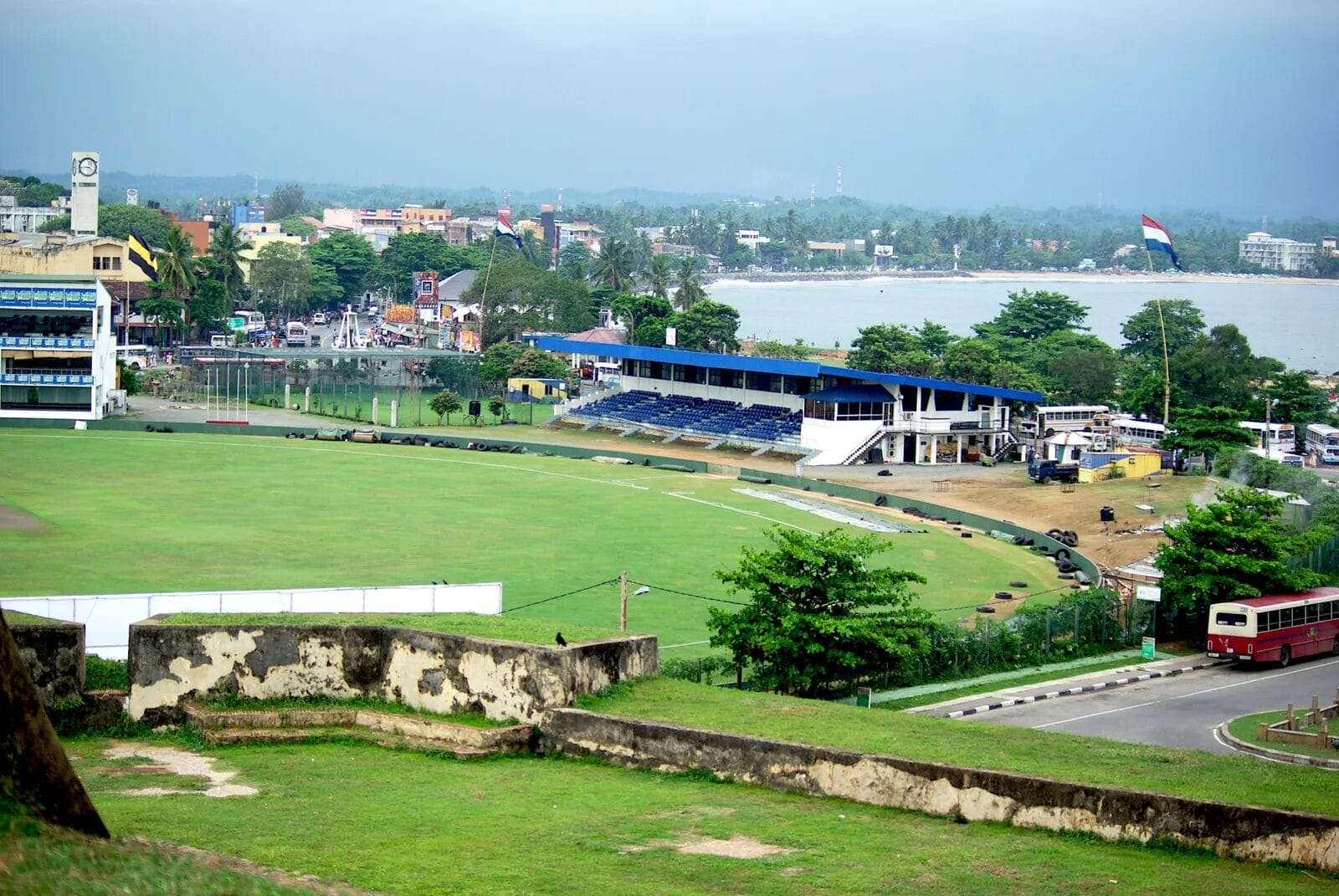 Top 10 Cricket Stadiums in the World: Landmarks of the Gentleman’s Game 18 Cricket Stadiums