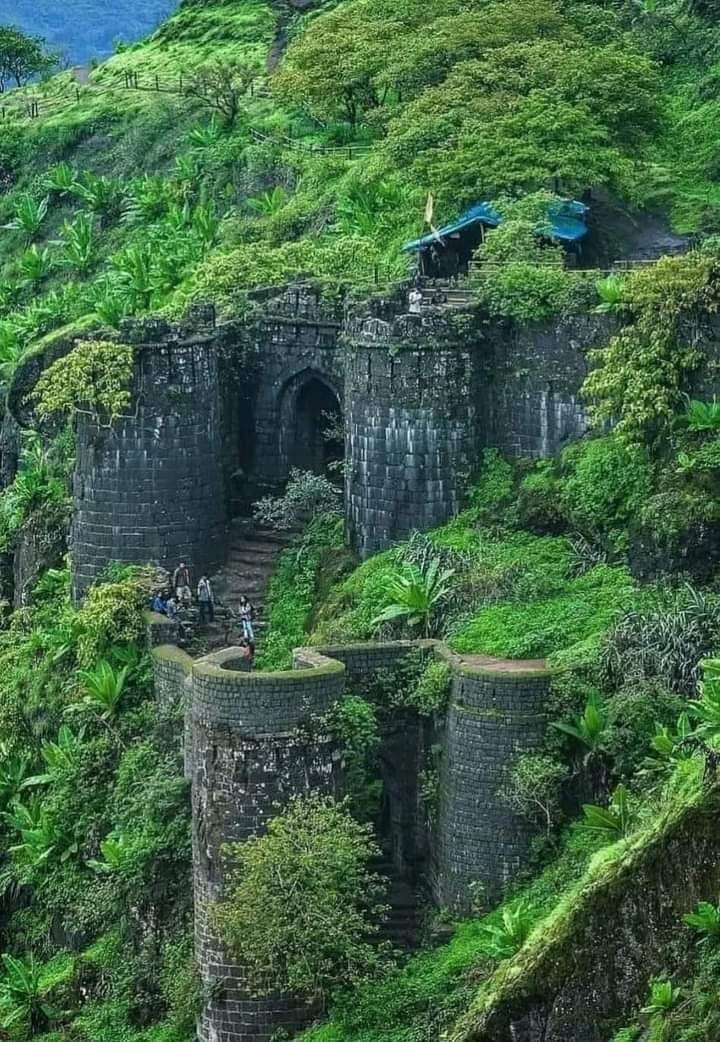 A Journey Through Shivaji Maharaj’s Forts: Tales of Valor, Innovation, and Strategic Brilliance 10 Shivaji Maharaj Forts