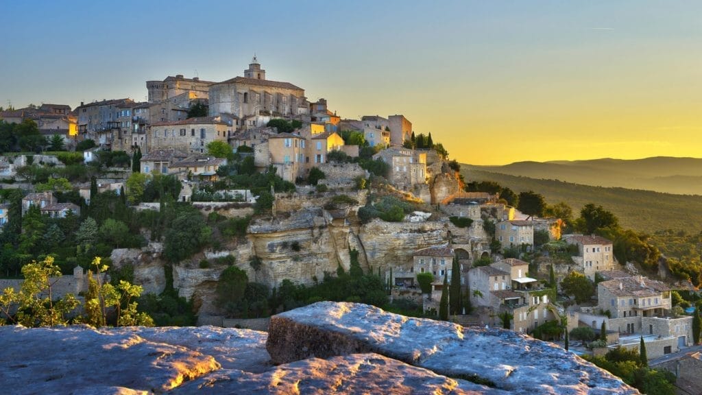 Top 10 Cliffside Destinations to Visit for Incredible Views, History, and Travel Memories 27 Top 10 Cliffside Destinations to Visit for Incredible Views History and Travel Memories 27